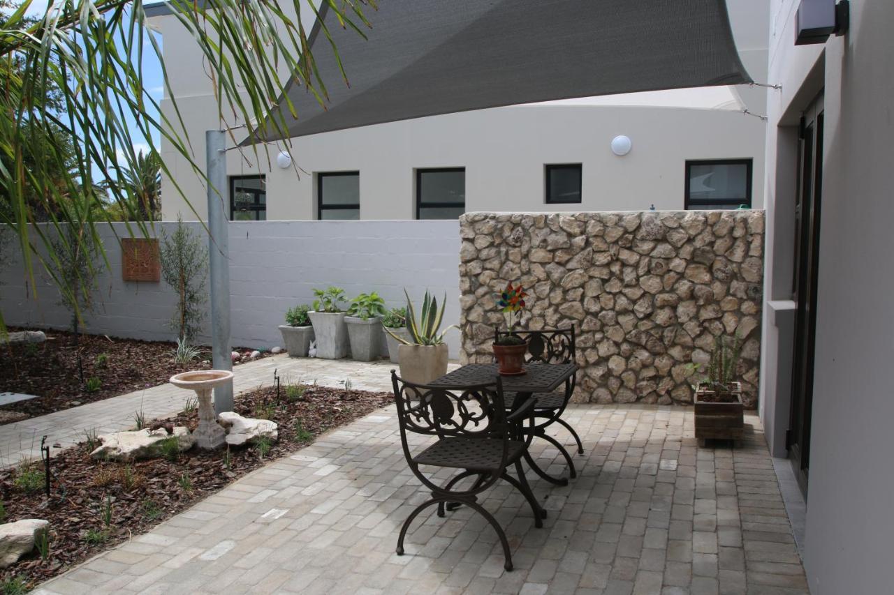 Albatross Guesthouse Langebaan Ngoại thất bức ảnh