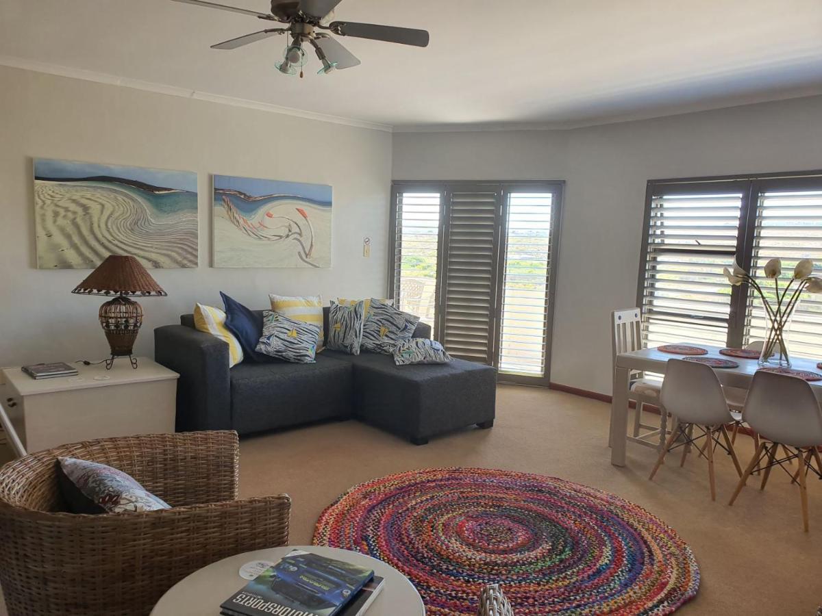 Albatross Guesthouse Langebaan Ngoại thất bức ảnh