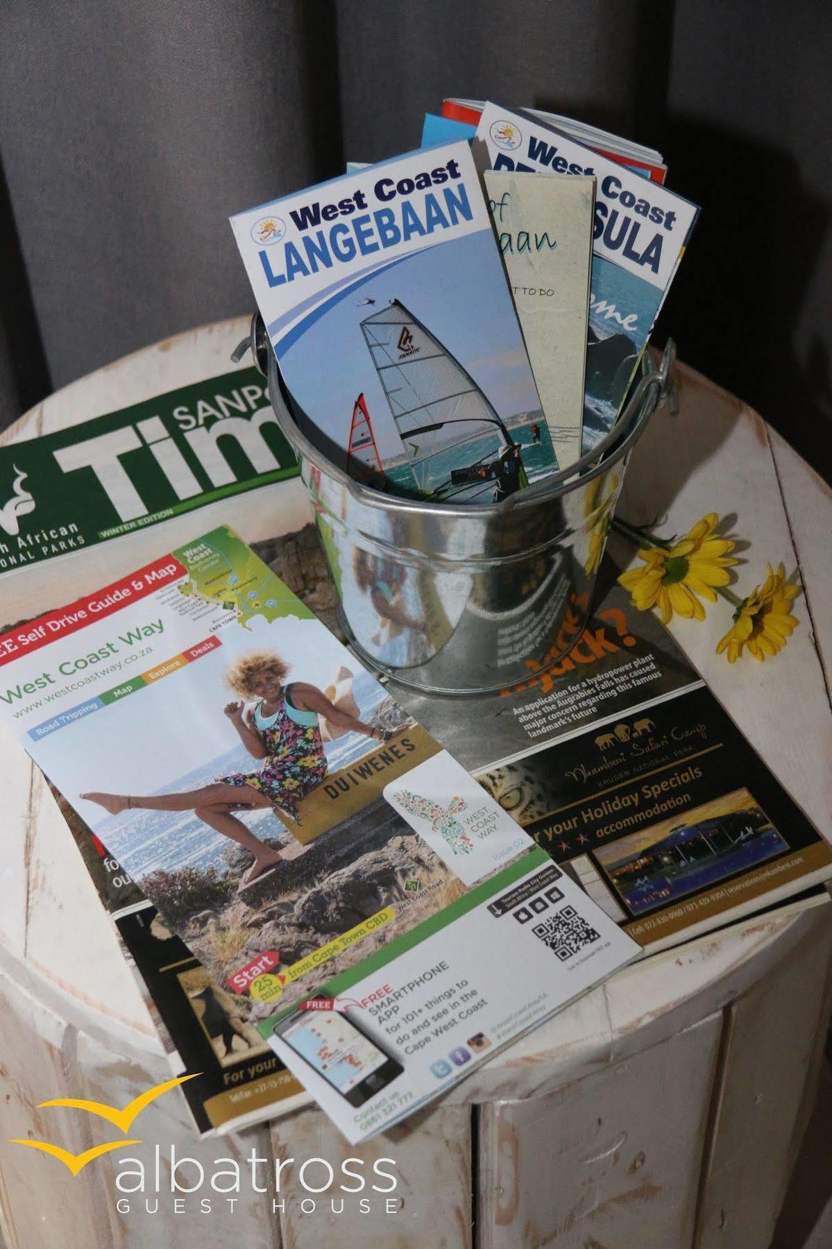 Albatross Guesthouse Langebaan Ngoại thất bức ảnh